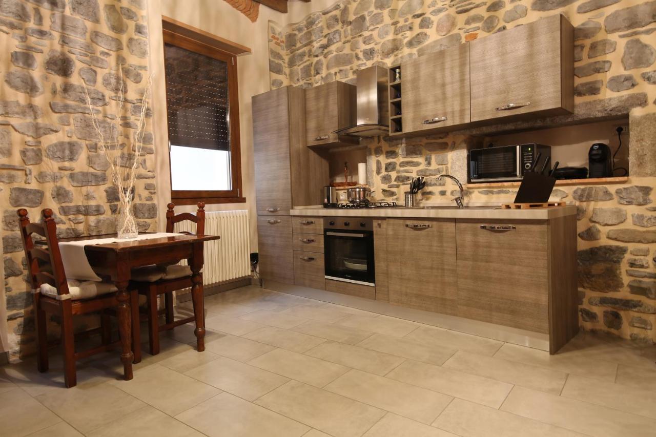 Mella -la Corte - At The With Parking Apartamento Bellagio
