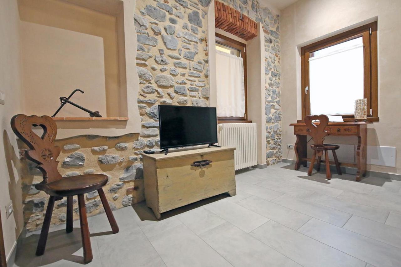 Apartamento Mella -la Corte - At The With Parking